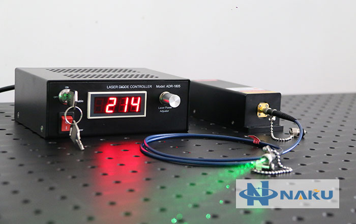 532nm narrow linewidth fiber raman laser